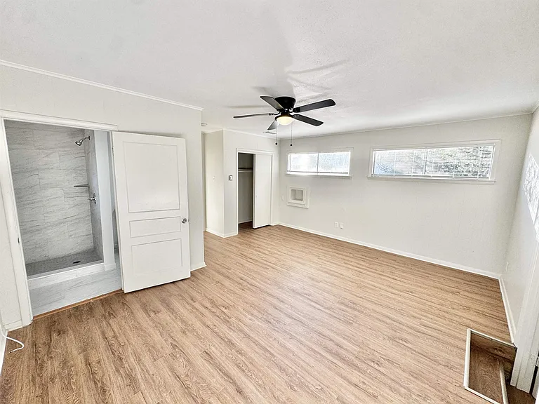 3880 Spottswood Ave — Photo 10