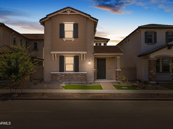 2nd image of 13473 N 158TH Avenue