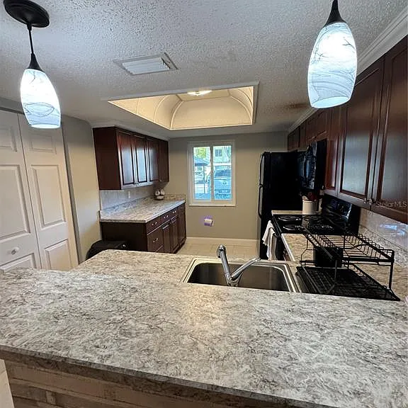 109 Pine Ct — Photo 18