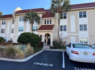 10 10th St APT 21, Atlantic Beach, FL 32233