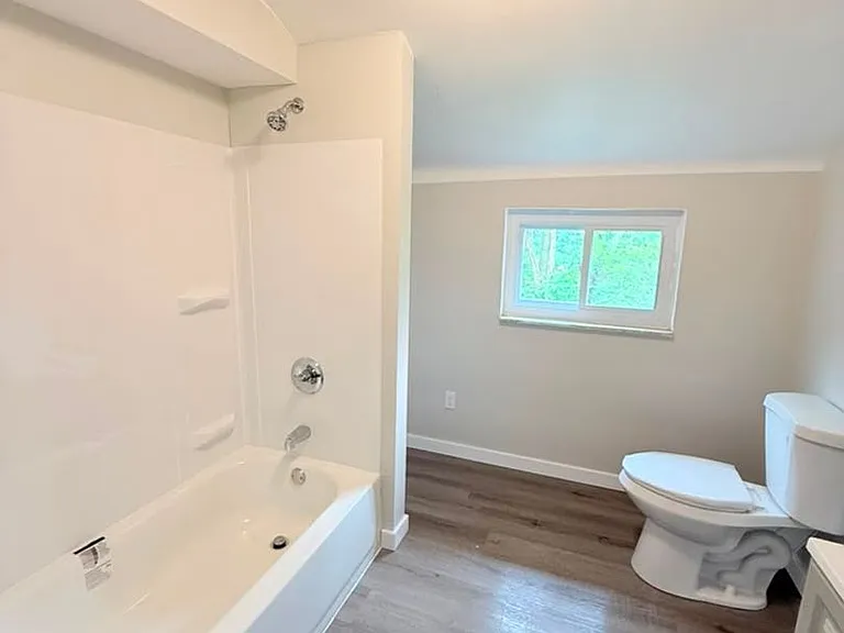 472-474 Guylyn Dr — Photo 21