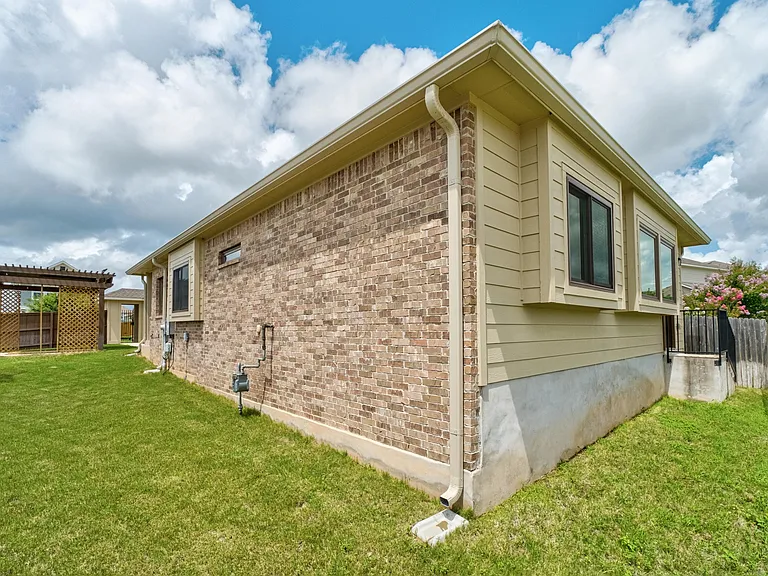 2947 Brand Iron Dr — Photo 27