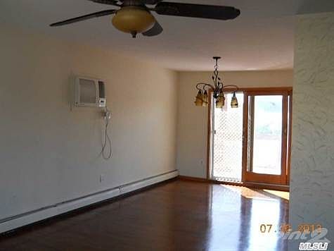2nd image of 4447 Broadway