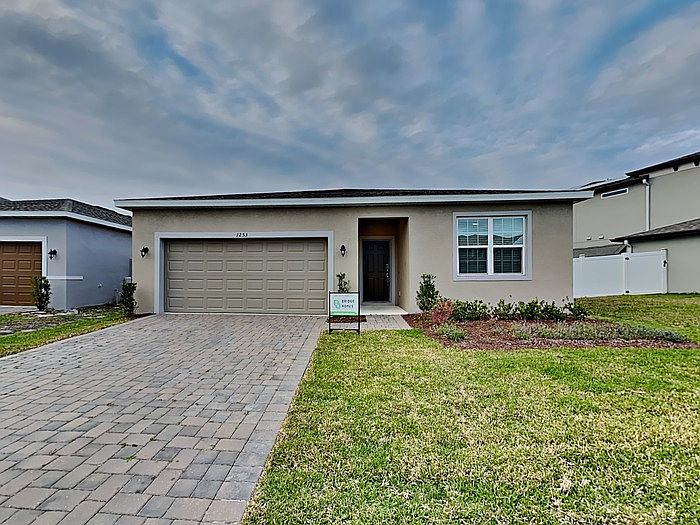 1st image of 1253 Grassland Ave