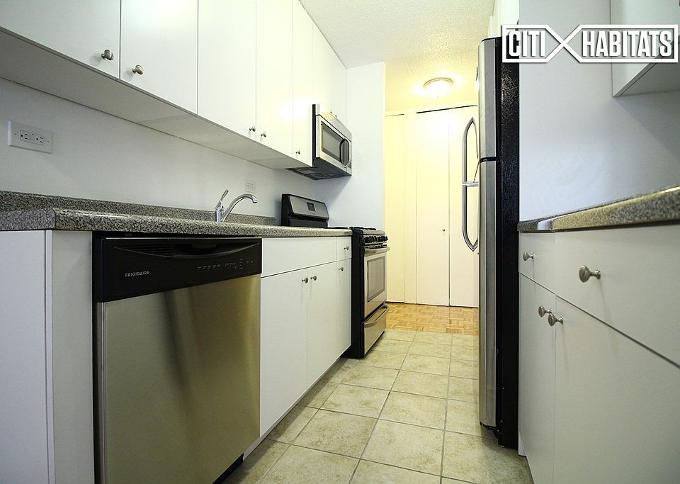 1st image of 175 W 90th St APT 16H