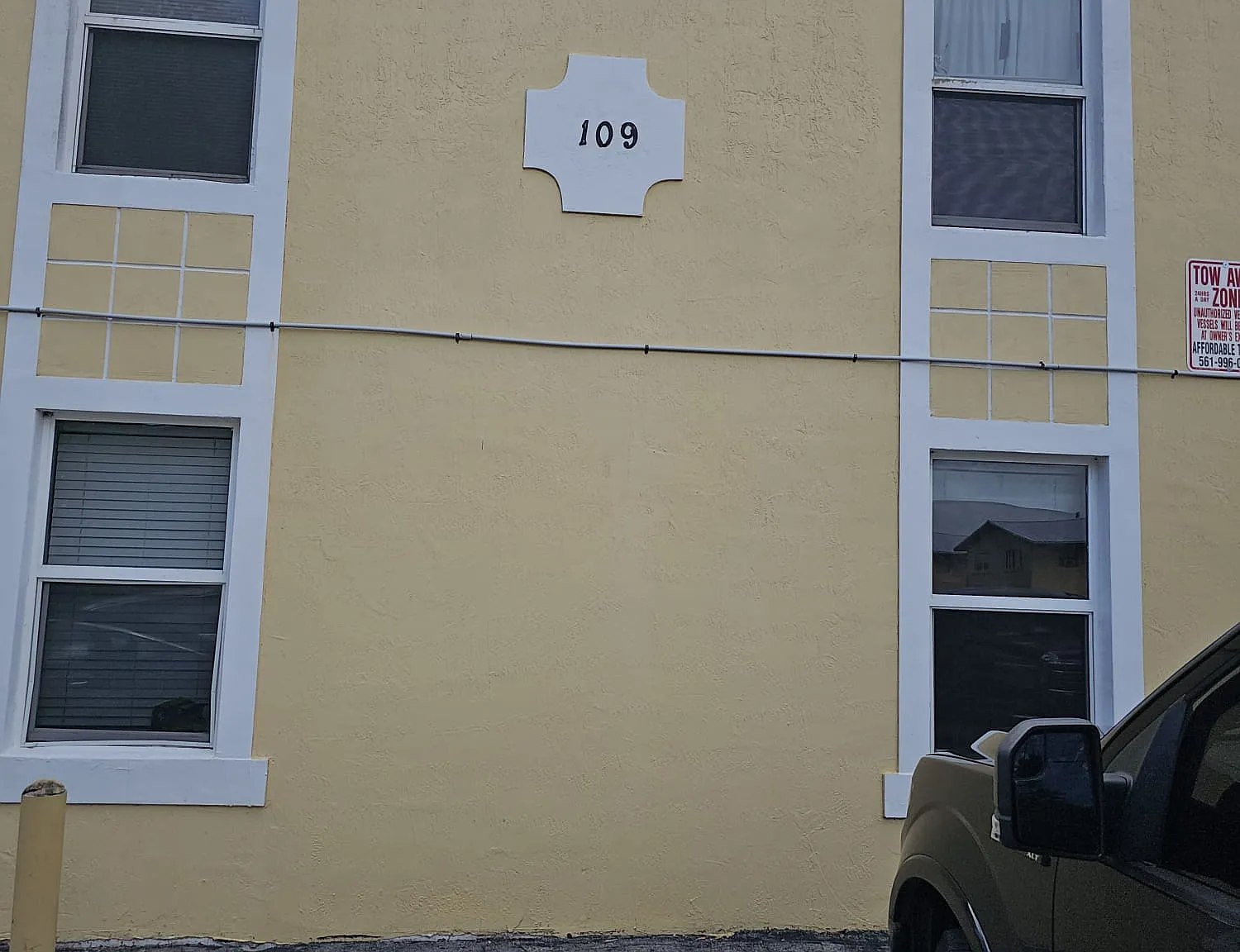 2 bed, 1150 sqft, $1,300 — Photo 1