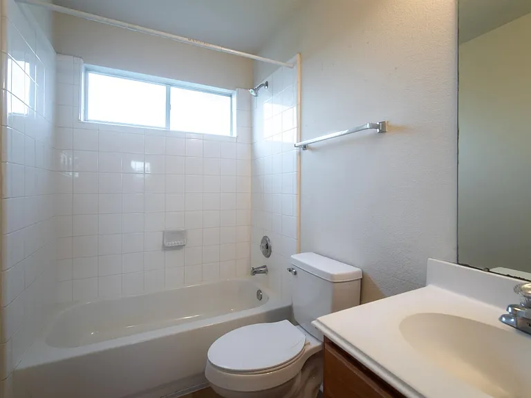 6702 Albion Crescent Dr — Photo 27