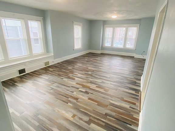 3rd image of 4 Holland Rd #3