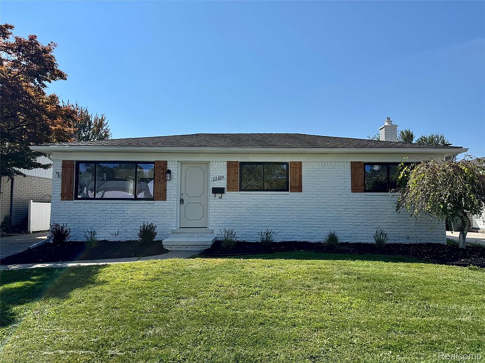 1st image of 22824 Lake Blvd