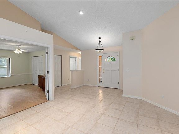 5th image of 3705 Winterhawk Ct
