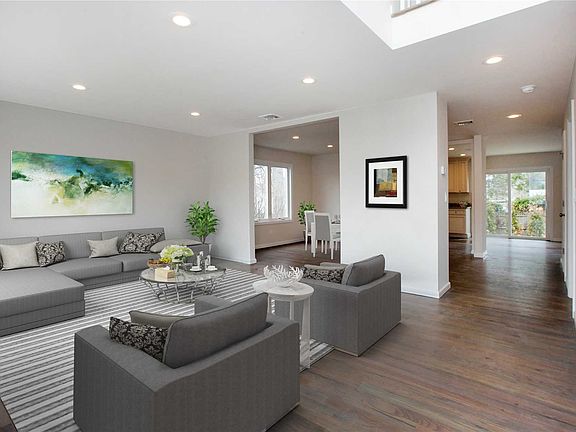 2nd image of 116 Bedford Ave