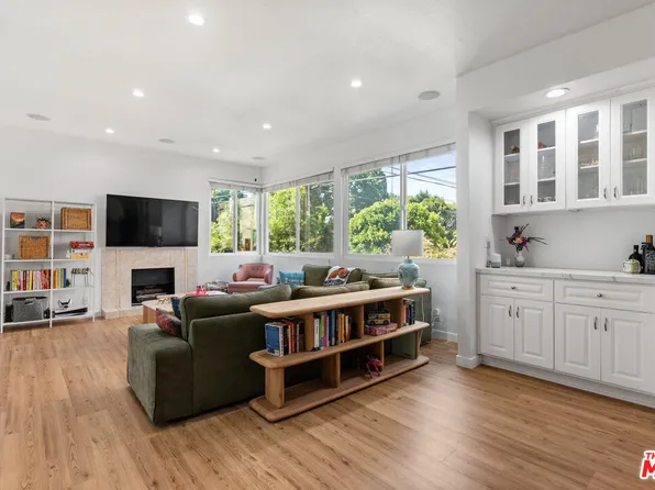 1500 Camden Ave APT 2E, Los Angeles, CA 90025