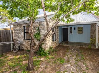 110 Shady Bluff Dr, Wimberley, TX 78676