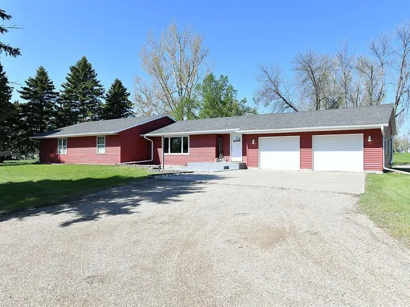 347 4th Ave W, Hunter, ND 58048