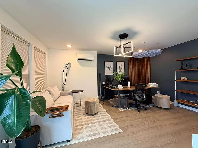 2222 Bohan Ct — Photo 33