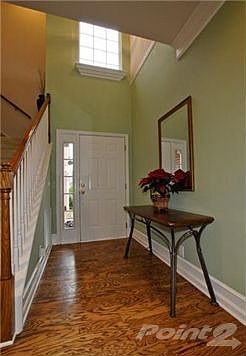 2nd image of 70 Cromford Pl