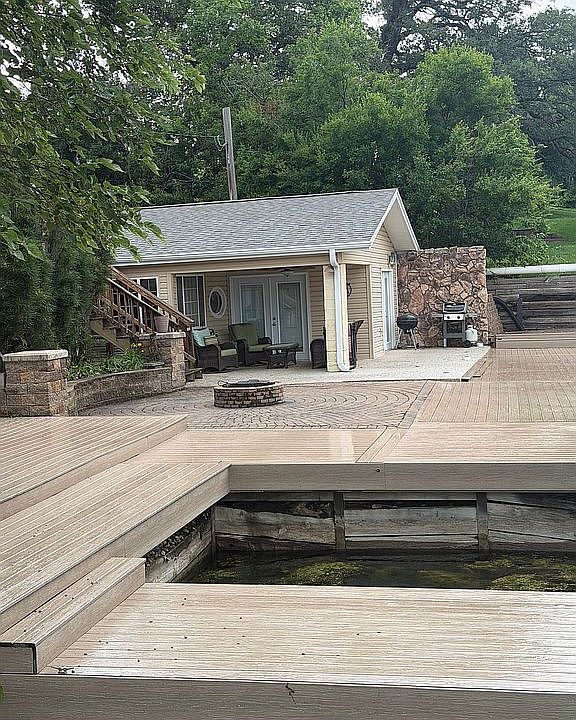 1st image of 9314 Sterling Cir