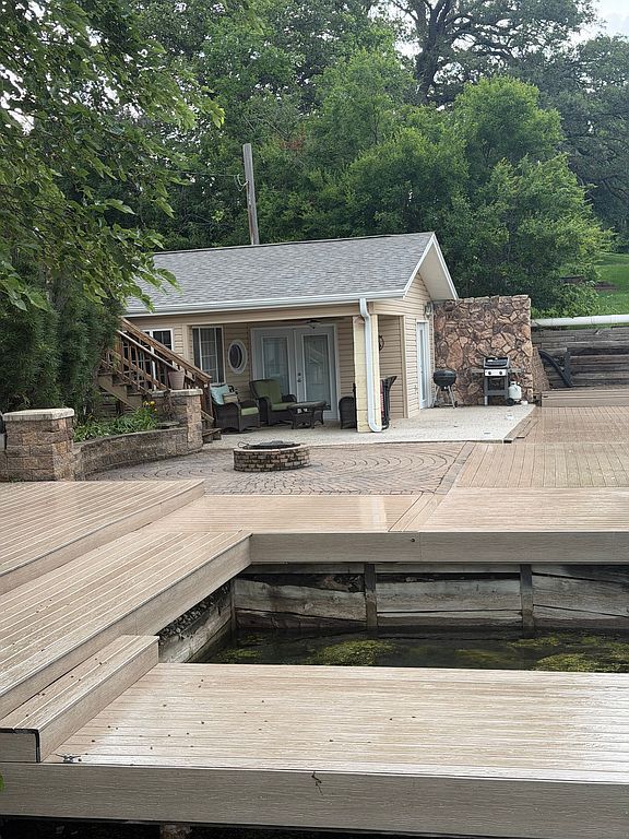 9314 Sterling Cir - Property Image