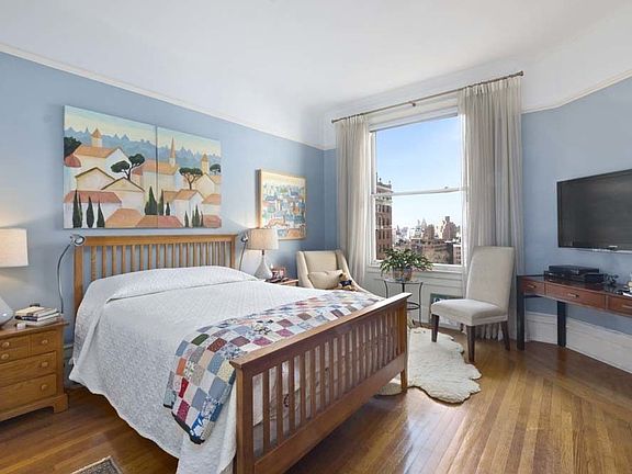 4th image of 43 5th Ave #10NW