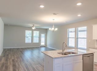 1212 Meridian Dr, Baton Rouge, LA 70820