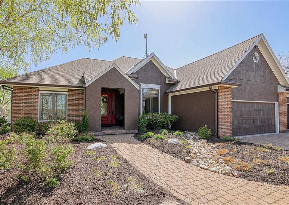 14025 N Robinhood Ln, Kansas City, MO 64164 Zillow