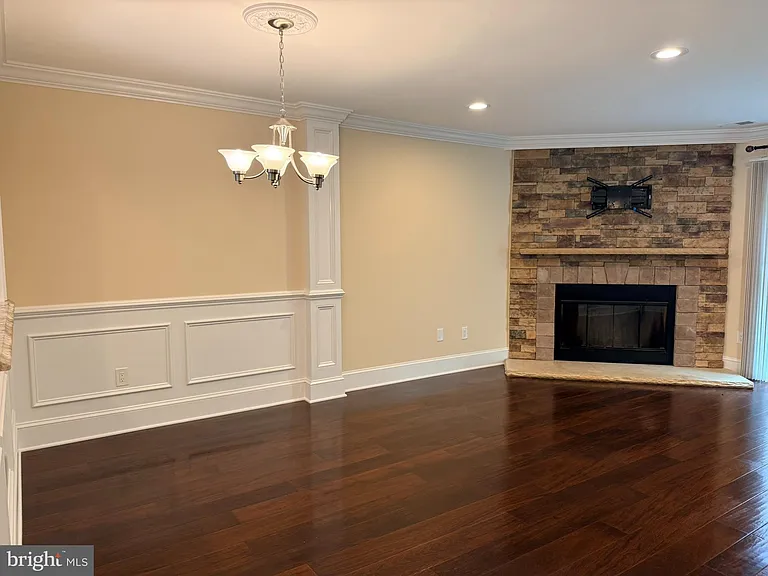 10 Devon Ct — Photo 15