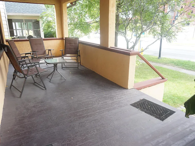 121 Crittenden Blvd — Photo 24