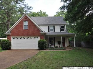 10362 Lazy Creek Dr, Olive Branch, MS 38654