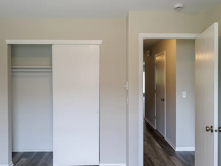 2103 Green Tree Rd #3 — Photo 8