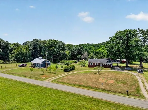 3290 Sullivan Rd, Boydton, VA 23917