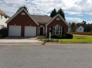 60 Links Ct, Newnan, GA 30265
