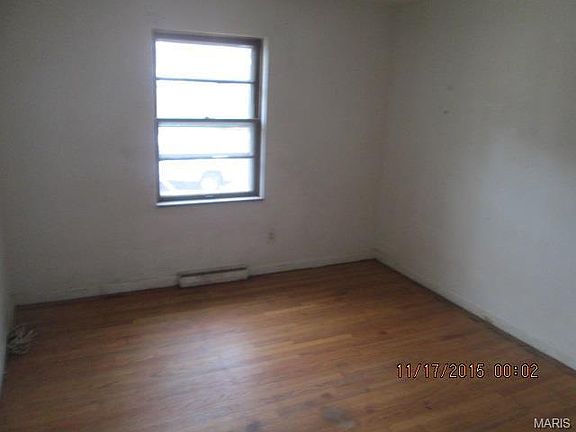 5th image of 5969 Park Ln