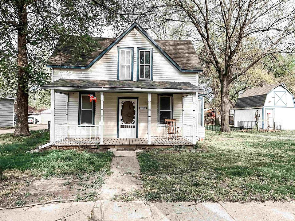 1st image of 310 Jackson Ave