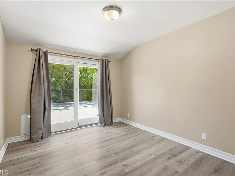 2 Santa Bella Rd — Photo 24