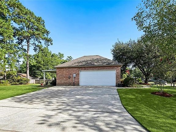 5th image of 1521 Sycamore Pl