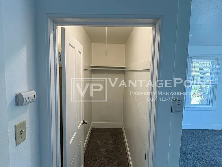 836 11th Ave — Photo 11
