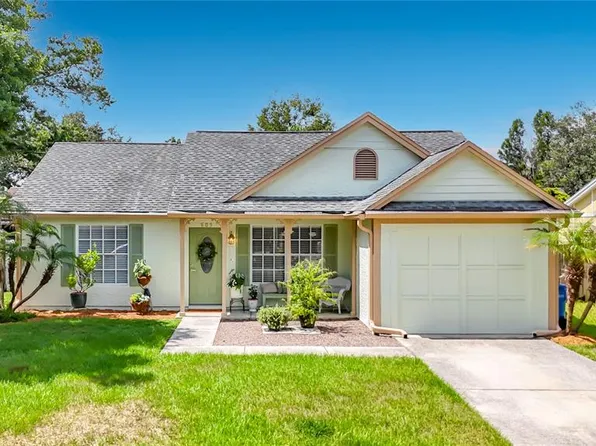 609 Breezeway Ct, Brandon, FL 33511