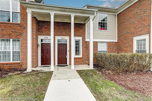 15907 Morningside #164 photo 1