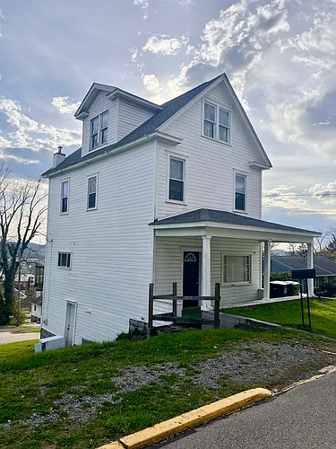 155 Highland Ave Photo 1