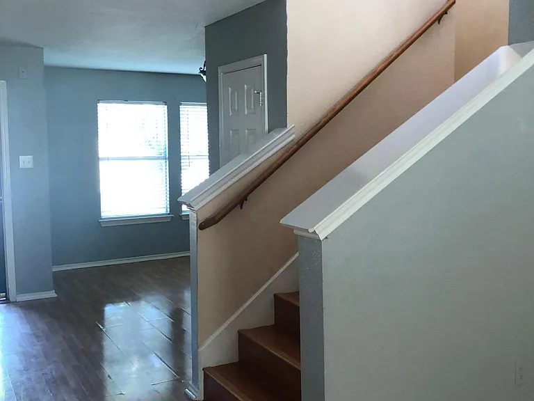 2707 Prairie Creek Dr — Photo 7
