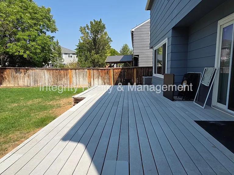 5056 Weeping Willow Cir — Photo 36