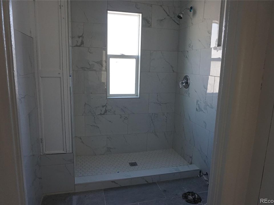 2nd image of 101 S Clay Street