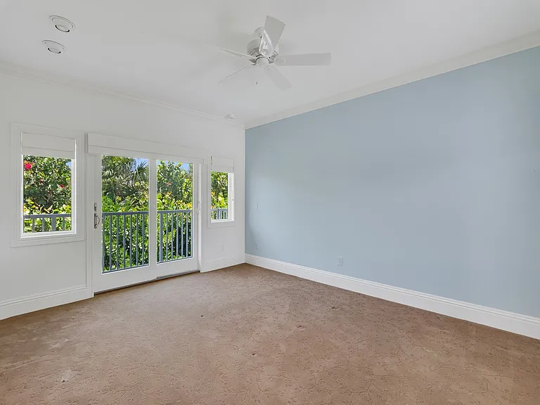 1575 Shorelands Dr E — Photo 6
