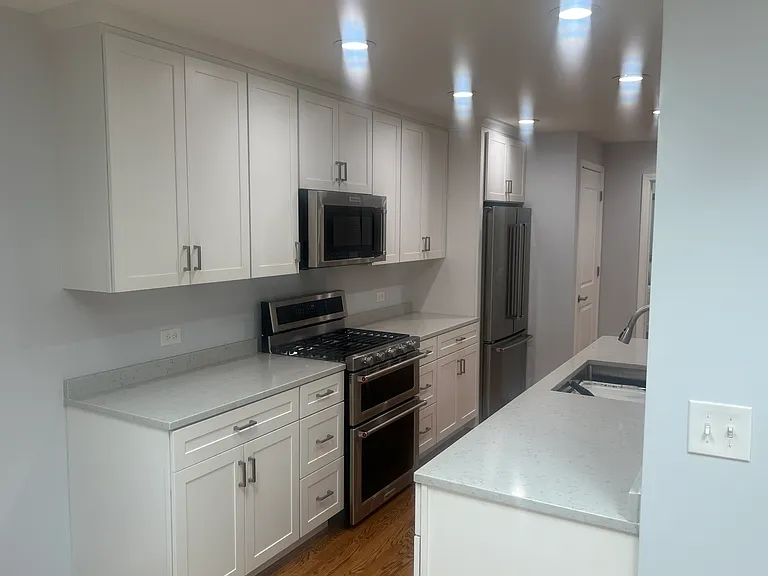 772 Green Bay Rd — Photo 2