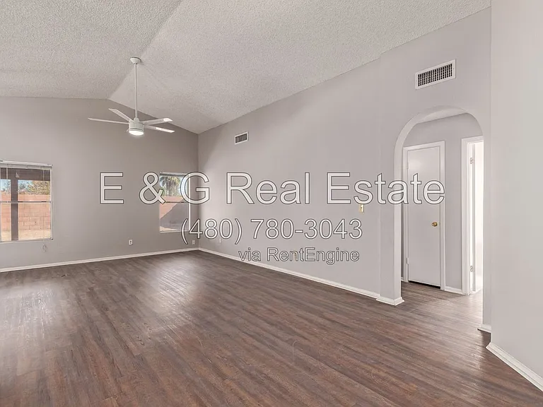 8651 N 107th Dr — Photo 8
