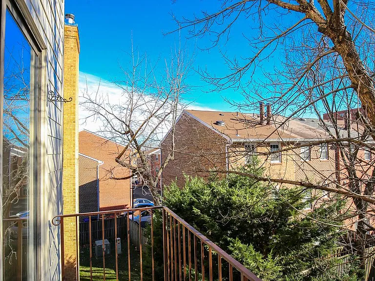 947 S Scott St — Photo 18
