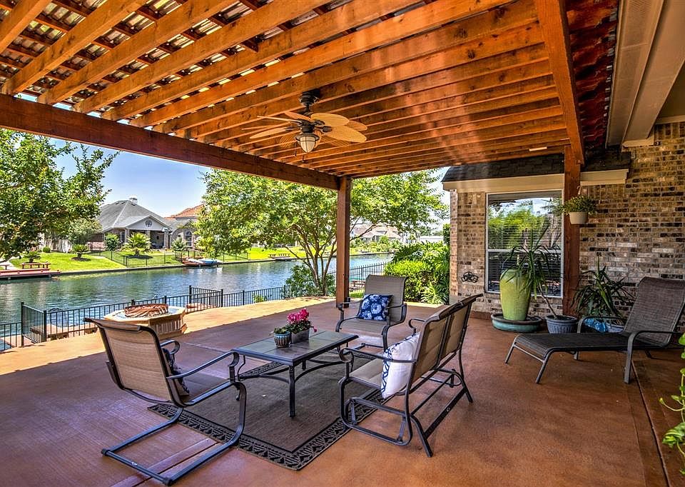 What a serene backyard with a beautiful view -