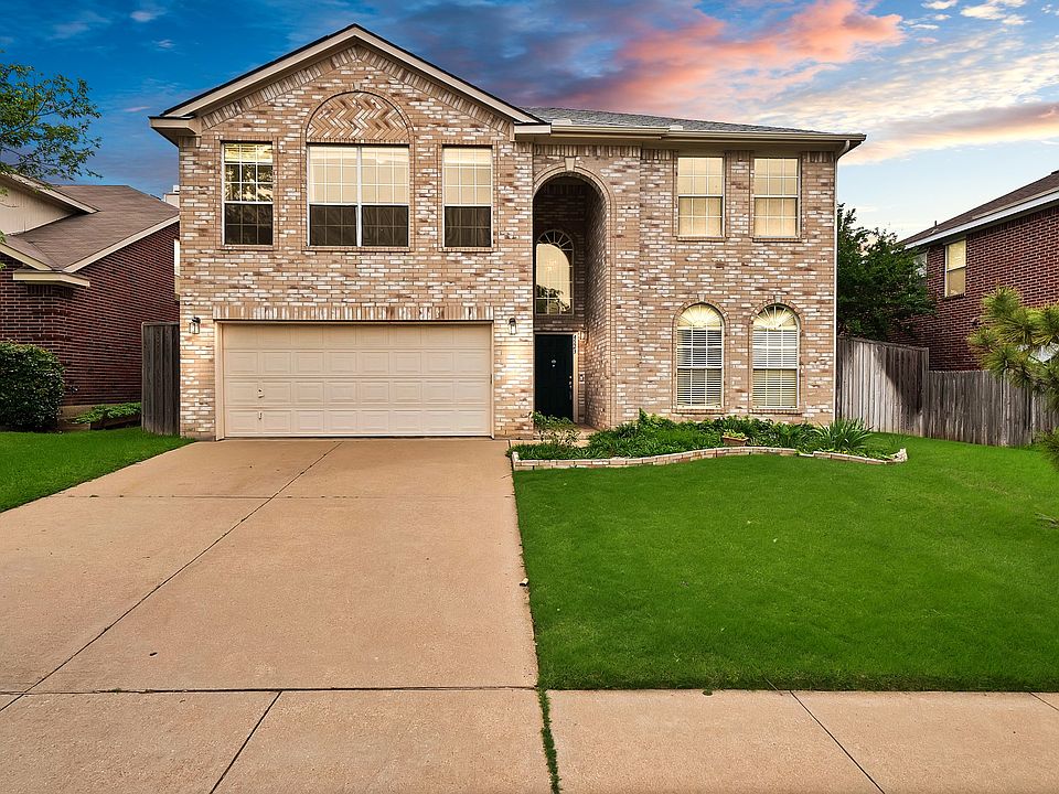 1st image of 4523 Brittany Ln