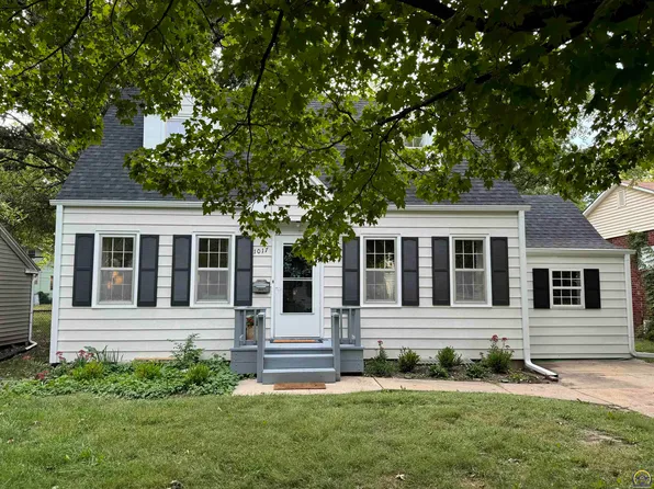 1017 Lawrence St, Emporia, KS 66801