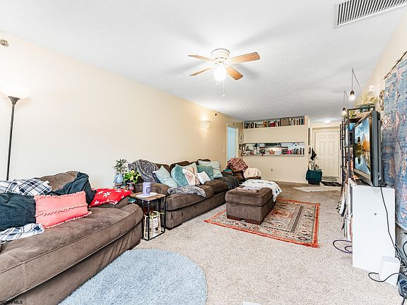 4th image of 1312 University Commons Dr